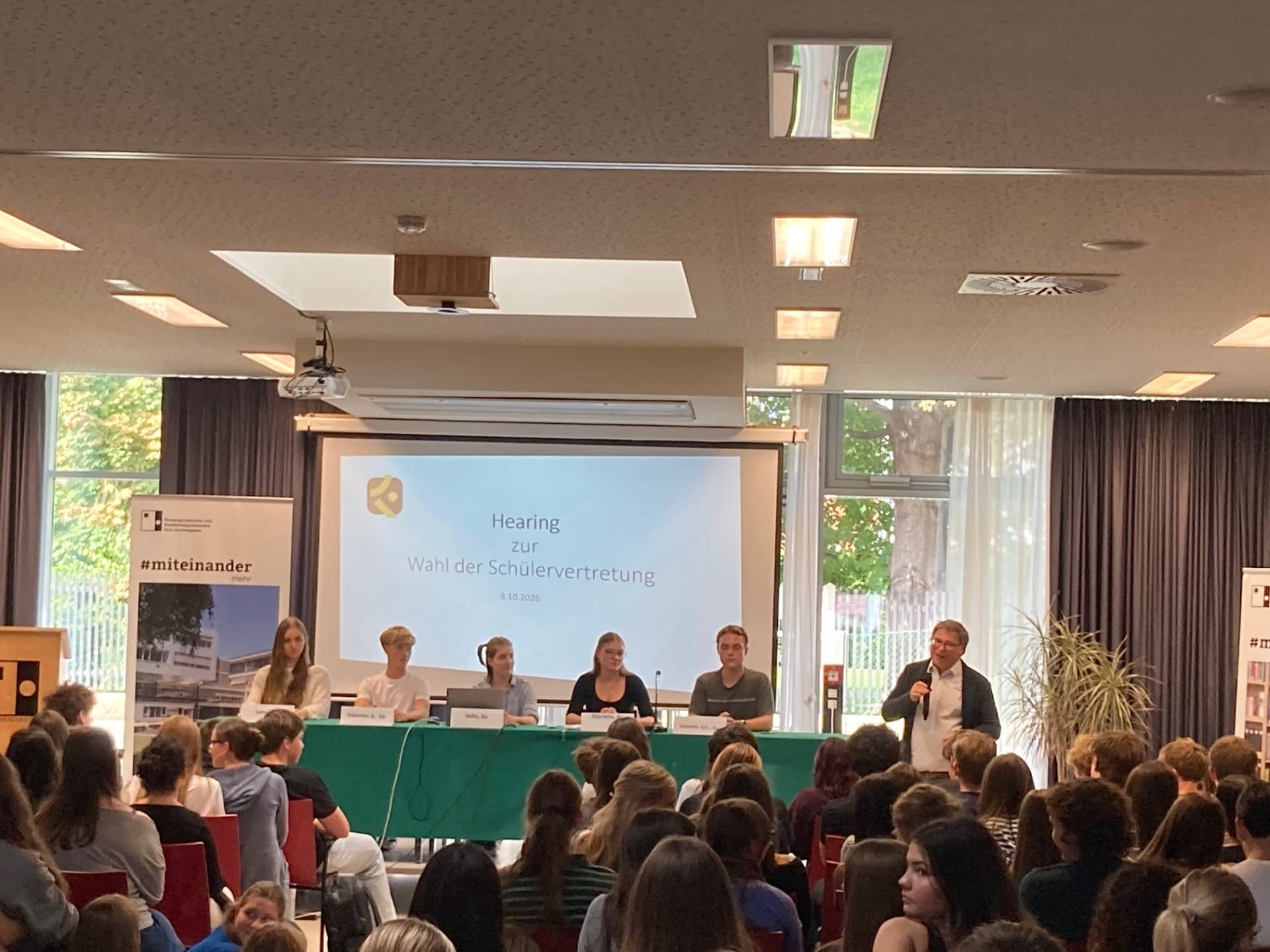Featured image for “Hearing zur Wahl der Schüler*innenvertretung”